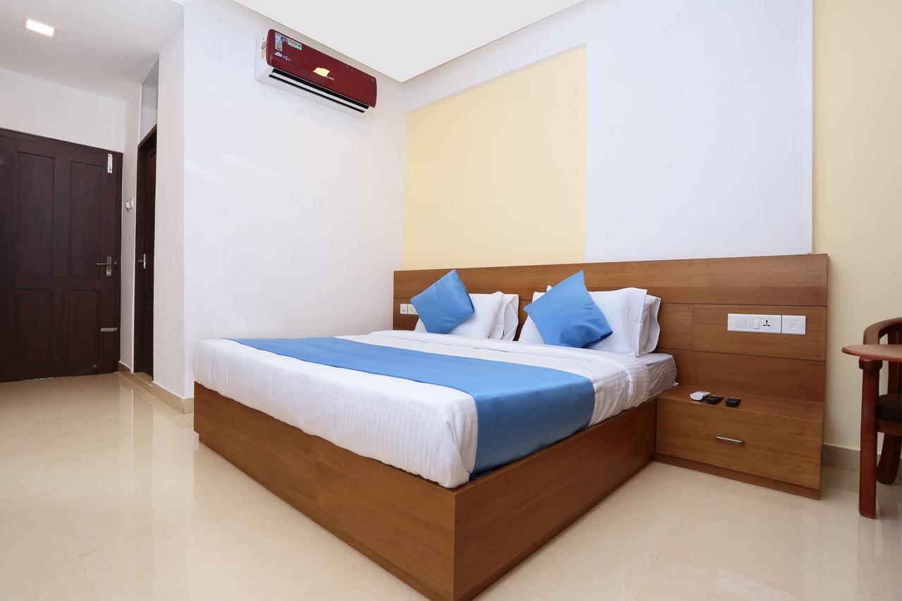 Hotel Ayodhya Residency Kozhikode Luaran gambar