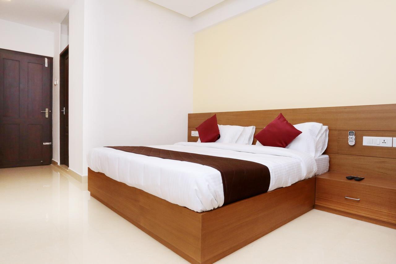 Hotel Ayodhya Residency Kozhikode Luaran gambar